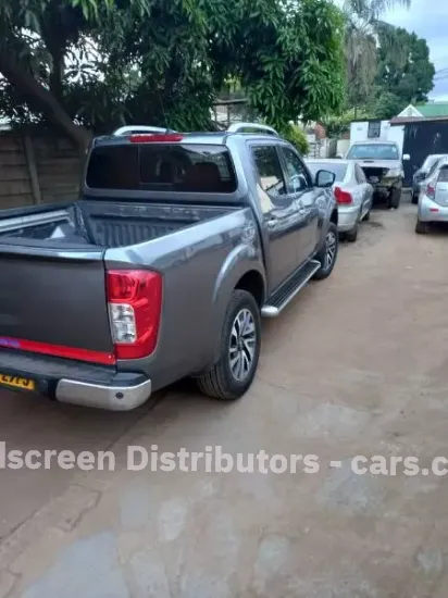 Picture of Windscreen Toyota Hino Super Dolphin 1983 -